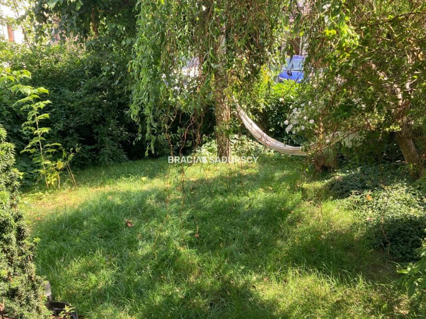 Niepołomnice, zadbane mieszkanie z ogródkiem miniaturka 37