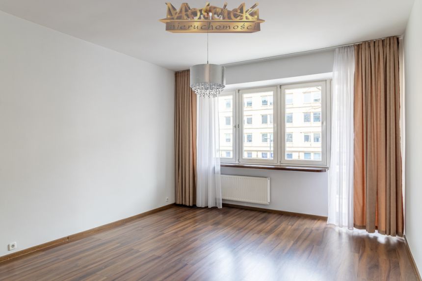 Wynajem okazja kawalerka 34 m2 na Kruczej miniaturka 3