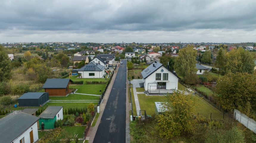 6 pokojowy, elegancki dom w Malczewie - Radom miniaturka 9