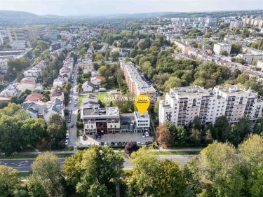 Budynek biurowy, 400m2