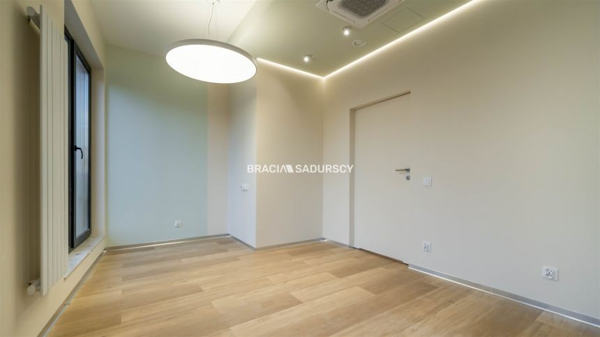 Lokal wykończony/ 108m2/ świetna lokalizacja miniaturka 11
