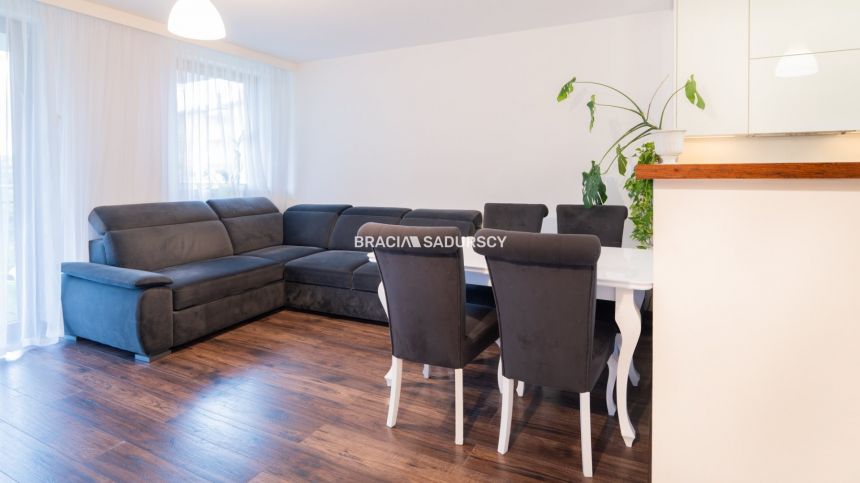 Nowoczesne mieszkanie na os. Złocień miniaturka 8