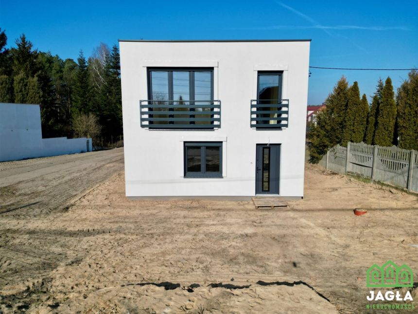 Dom przy Lesie po Generalnym Remoncie 92 i 1160 m2 miniaturka 2