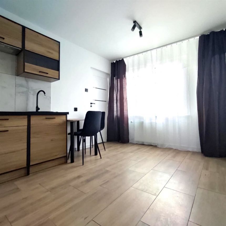 Sosnowiec Zagórze, 235 000 zł, 27 m2, po remoncie miniaturka 2