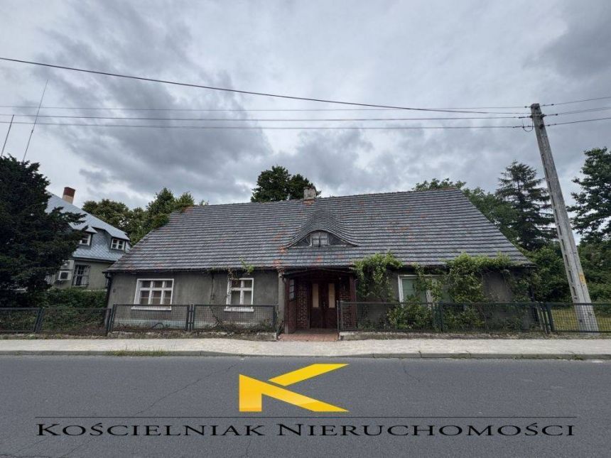 Ładny, Zadbany Dom WolnostojĄcy Z DuŻĄ DziaŁkĄ Oraz Budynkiem Gosp. Na PrzedmieŚCiach Zielonej GÓry. miniaturka 5