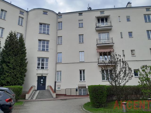 3-pokojowe mieszkanie (105 m2) na Starym Żoliborzu miniaturka 14