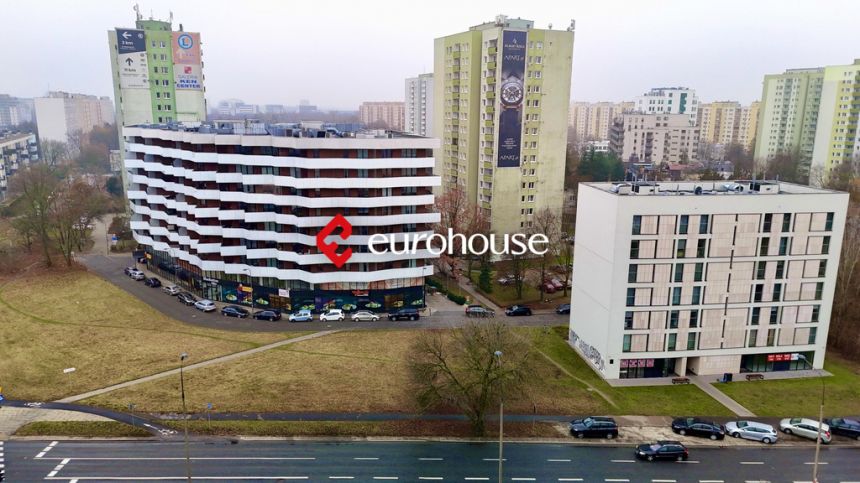 Lokal 121,7m2 Mokotów przy metrze, duże witryny. miniaturka 3