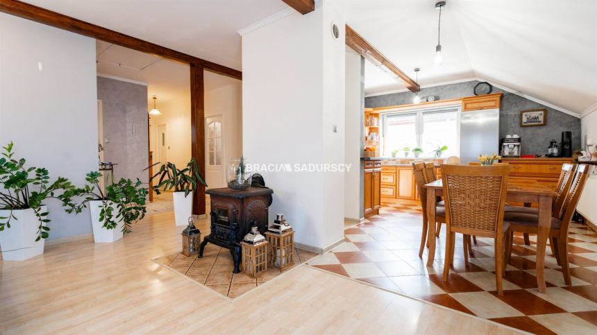 Duże mieszkanie, balkon, ogród,  blisko tramwaj miniaturka 26