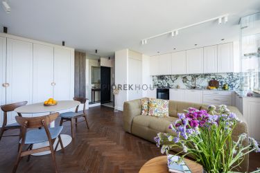 Nowy, Luksusowy apartament przy al. Solidarności