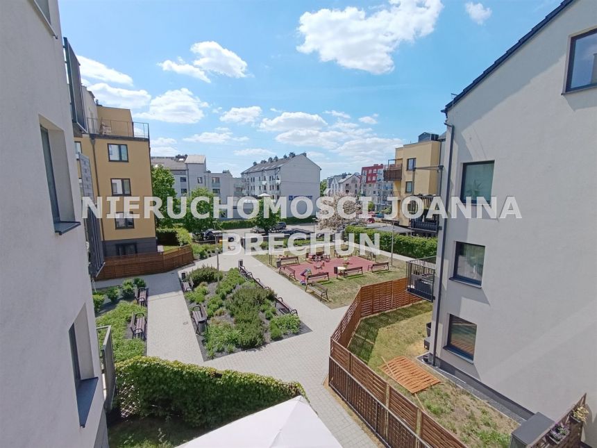 ul. Skarbowców / Parking - zdjęcie 1