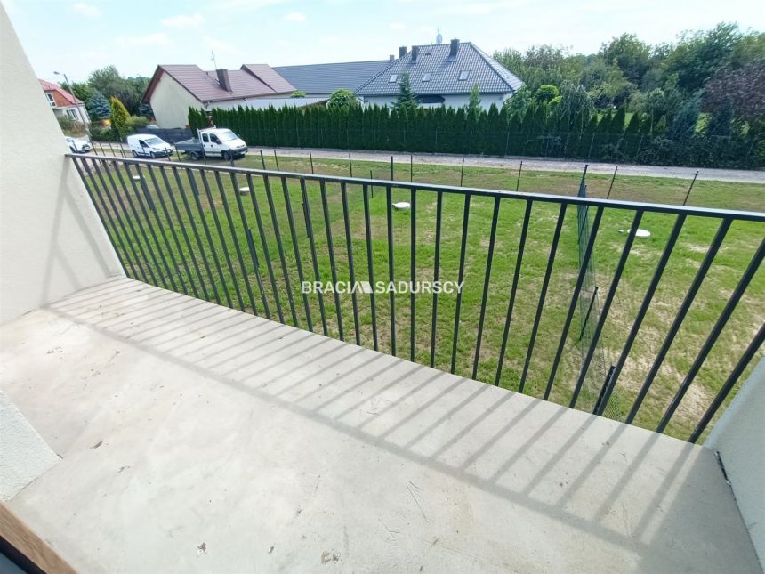 101m2, miejsce postojowe, ul. Dożynkowa, taras miniaturka 14