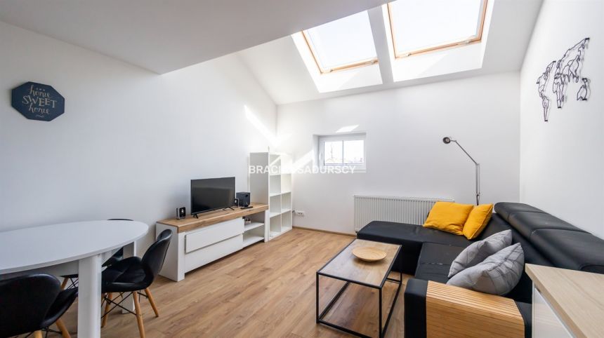 Komfortowy apartament koło Parku Bednarskiego miniaturka 7