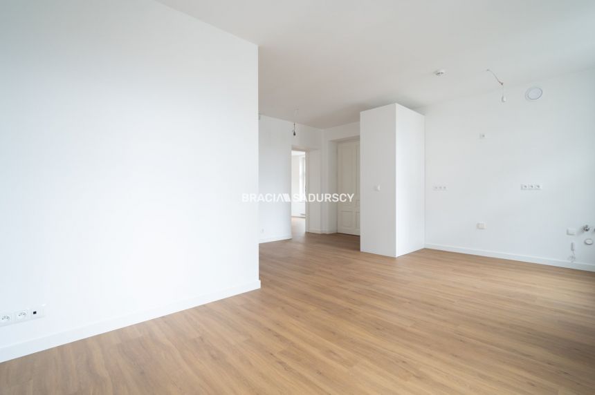 os. oficerskie, 250m2, wysoki standard miniaturka 13