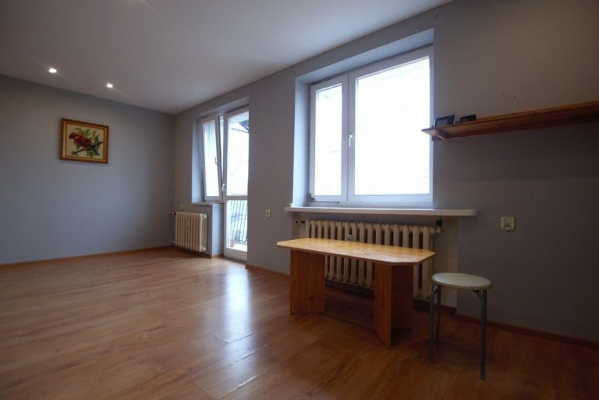 Kawalerka z balkonem KSM 26,7 m2 miniaturka 2