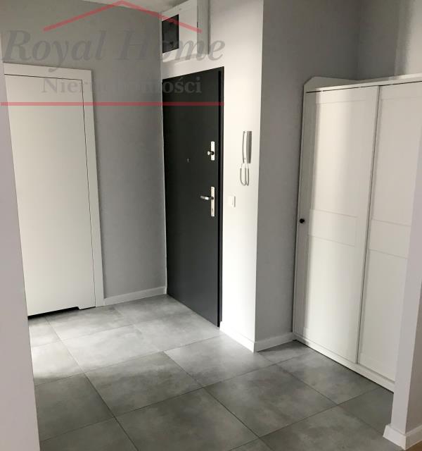 Nowoczesne, umeblowane 2 pok z balkonem Krzyki. miniaturka 10