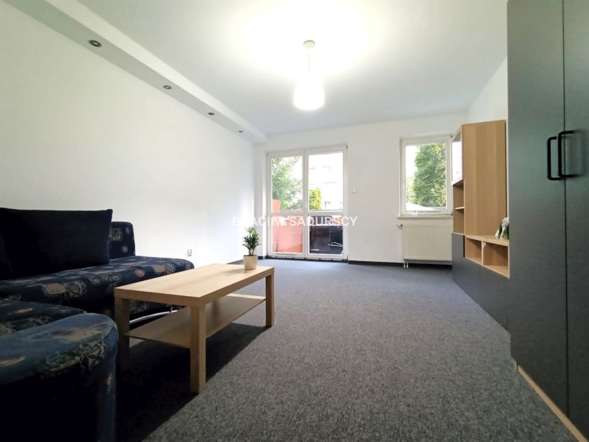 Radzikowskiego 2 pok. mieszkanie pod inwestycje miniaturka 2