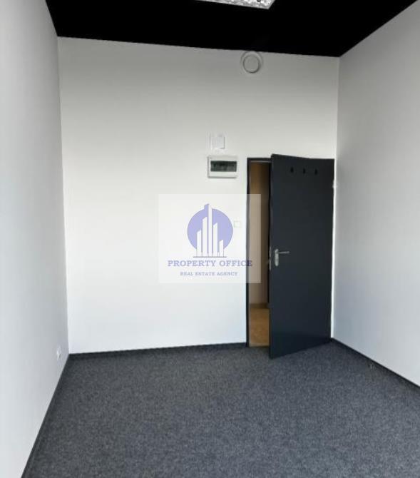 Włochy: biuro 41,42 m2 - zdjęcie 1