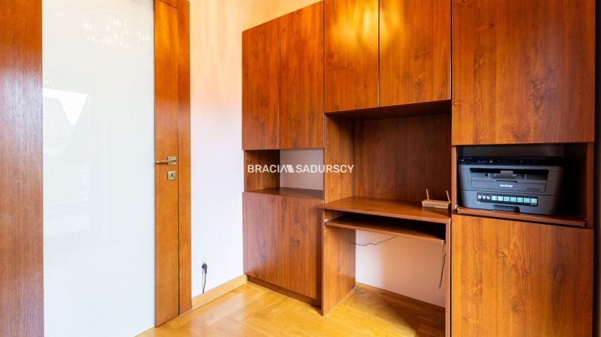 Centrum, Pychowice, zielona okolica, dom 7 pokoi miniaturka 26