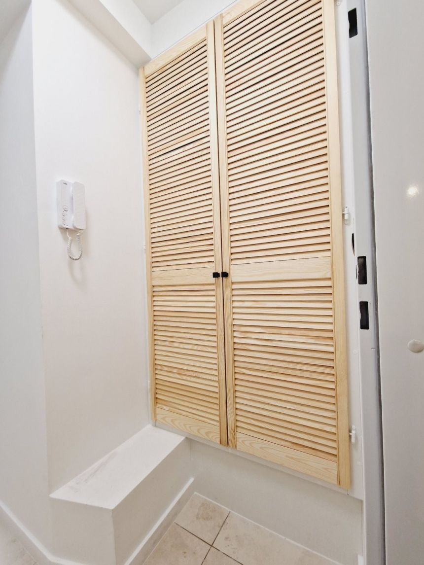 STUDIO - 20 M2 - NOWO WYKOŃCZONE - SUTERENA miniaturka 11