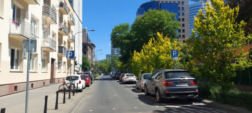 Warszawa Mirów, 590 000 zł, 30.8 m2, z miejscem parkingowym - zdjęcie 1