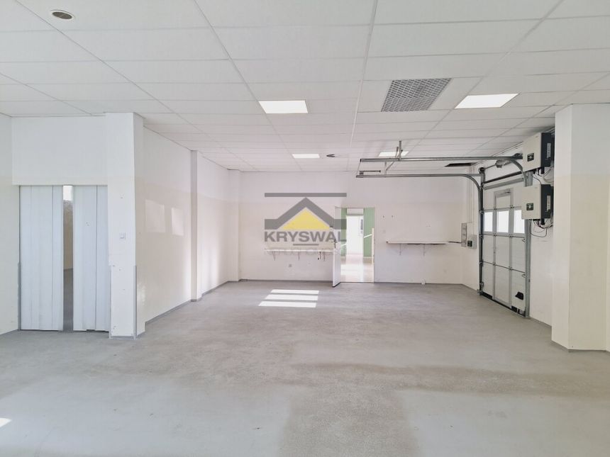 Jedyna taka Hala Produkcyjno Magazynowa w Centrum miniaturka 2