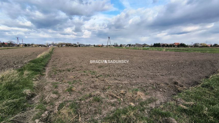 900m2, kraków ul. Wadowska miniaturka 10