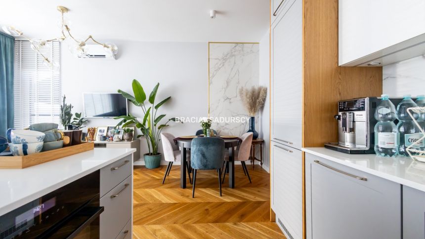 Luksusowy apartament z dużym tarasem ul.Graniczna miniaturka 24