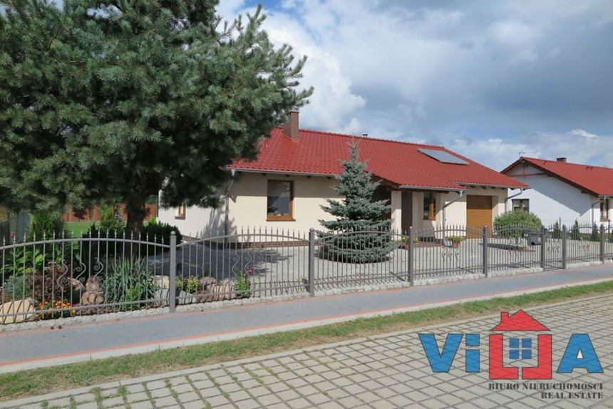 ATRAKCYJNY DOM WOLNOSTOJĄCY Z GARAŻEM miniaturka 7