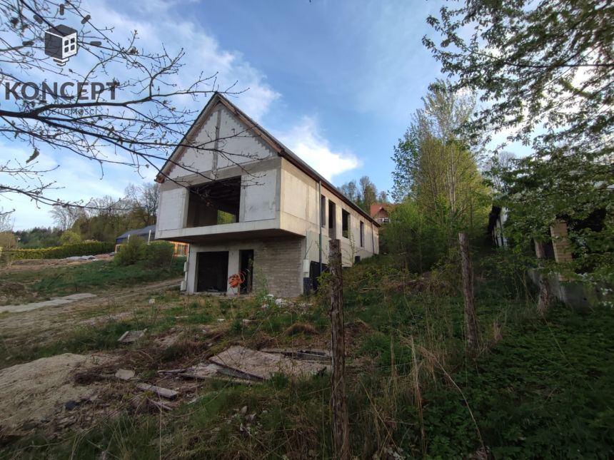 Dom w Podgórzynie z widokiem na Zalew Sosnówka. - zdjęcie 1