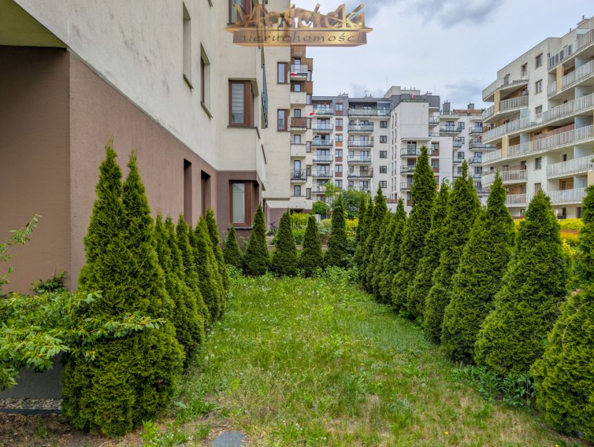 Ciche dwa pokoje z ogródkiem na Woli miniaturka 15
