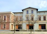 Budynek handlowo-usługowy w ścisłym Centrum miniaturka 1