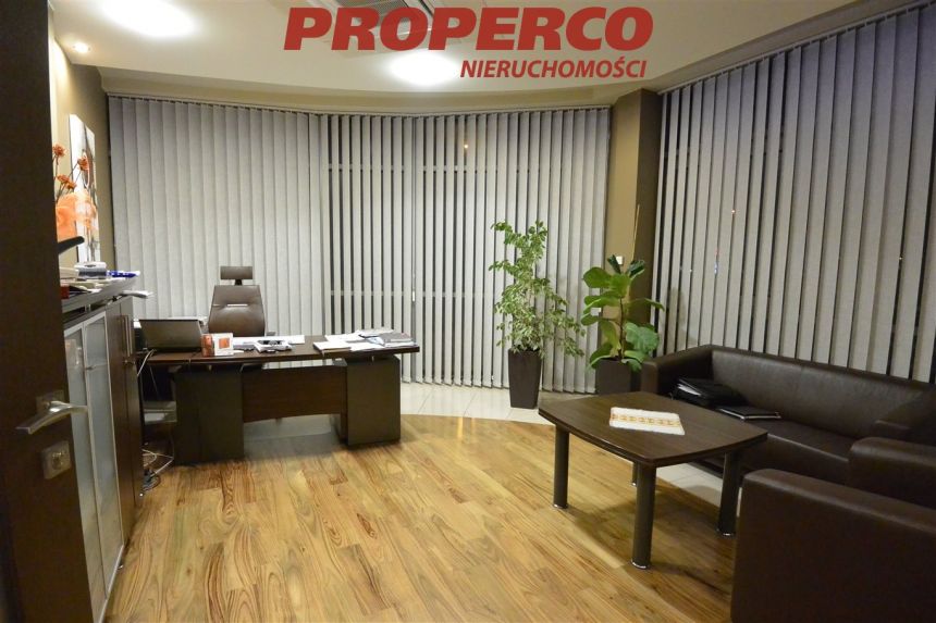 Lokal  usługowo-biurowy, 1 piętro,272 m2, Piaski miniaturka 5