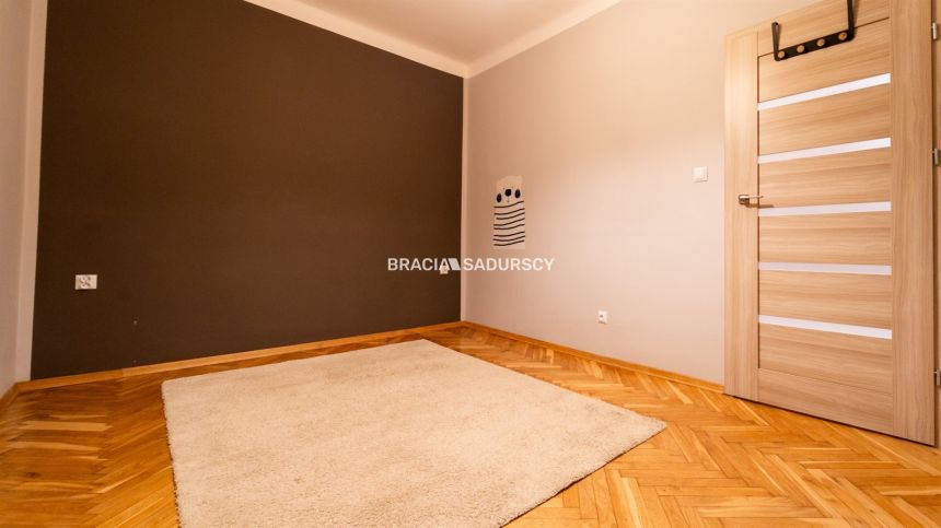 2-niezależne pokoje/po remoncie/garaż/Węgrzce miniaturka 14