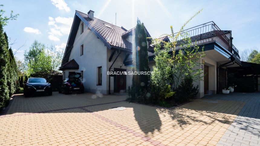 Komfortowy dom, spokojna okolica, duży taras miniaturka 45