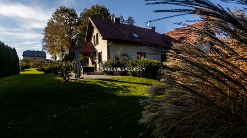 Komfortowy dom z dużą działką, 13 km od Krakowa miniaturka 19