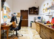 Centrum Krakowa. Lokal na parterze. miniaturka 10