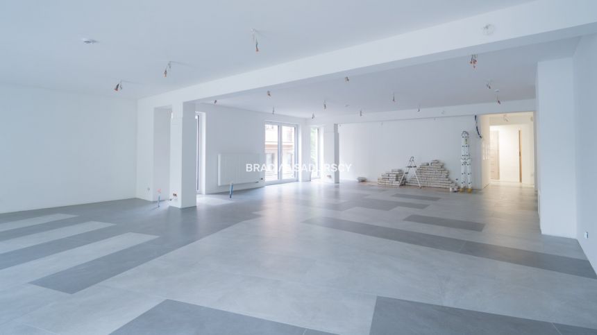 Nowoczesny lokal na wynajem, 135m2 ul. Pod Fortem miniaturka 9