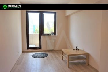 2 pokoje + balkon + hala garażowa