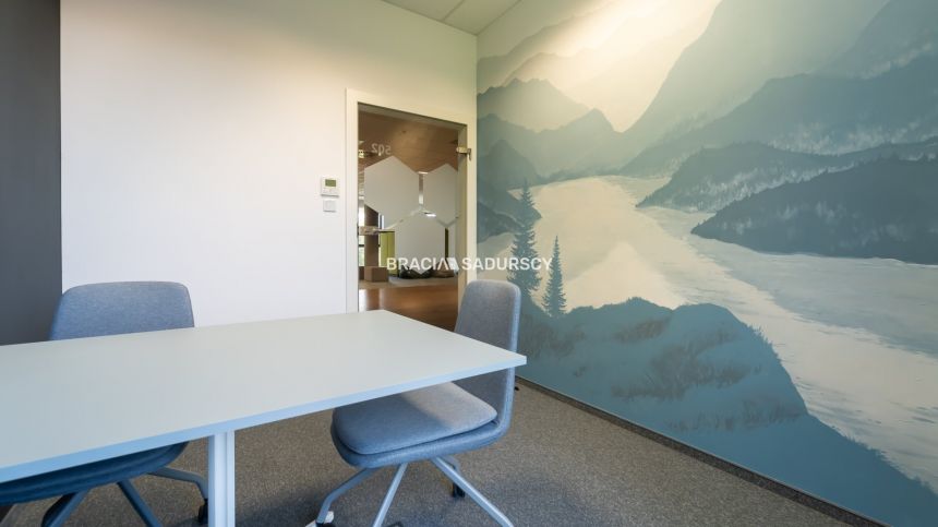 powierzchnia biurowa w nowoczesnym biurowcu miniaturka 41