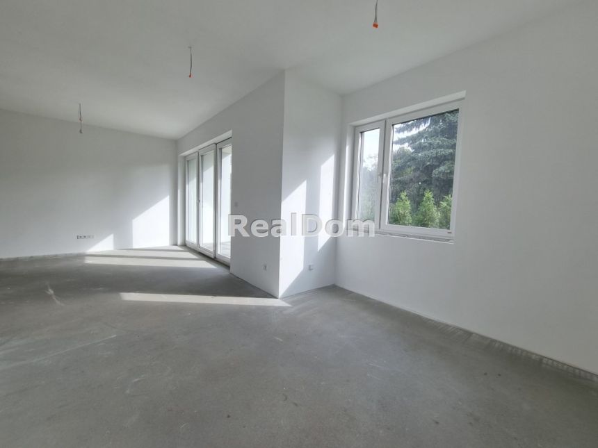 Kraków Mydlniki  4pok taras 2x balkon 2 x parking miniaturka 11