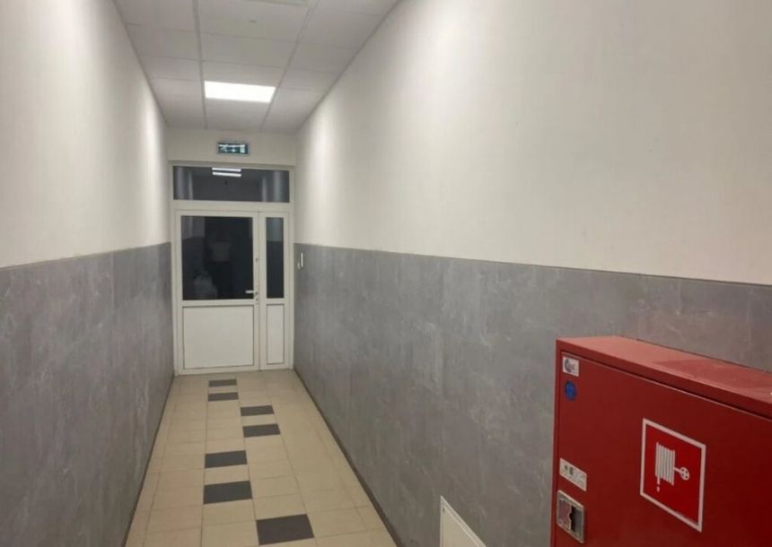 Lokal handlowo-usługowy – 252 m² + działka 1600 m² miniaturka 4