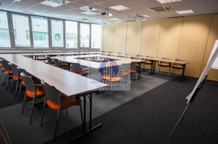 Wola: sala konferencyjna 33-55 osób miniaturka 3
