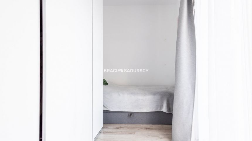 Zielonki: apartament z ogrodem, wysoki standard !! miniaturka 13