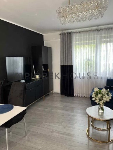3-pokojowe mieszkanie w Markach miniaturka 3