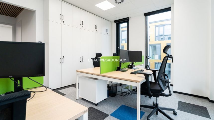 Do wynajęcia nowy lokal usługowy Wysoki Standard miniaturka 30