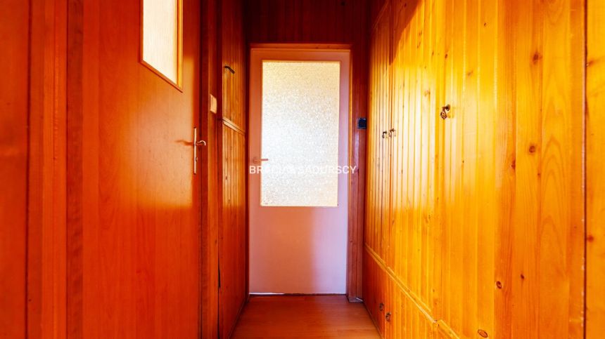 Komadosów | 3 pok. | balkon | piwnica miniaturka 17
