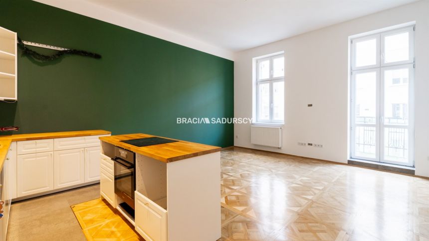 Trzy sypialnie w kamienicy pod Wawelem - zdjęcie 1