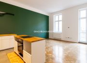 Trzy sypialnie w kamienicy pod Wawelem miniaturka 1