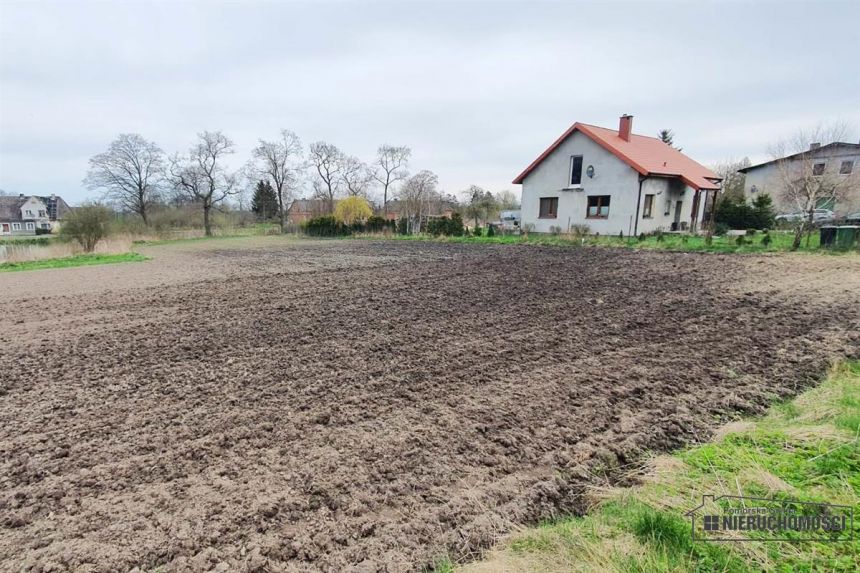 Atrakcyjna działka budowlana. miniaturka 3