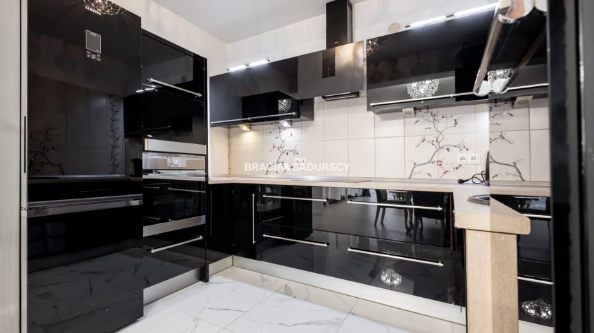 Elegancki apartament 64 m2 na Zabłociu! - zdjęcie 1